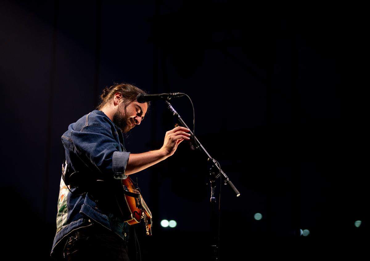 Noah Kahan performs his “Stick Season Tour” in front of a sellout crowd at Red Hat Amphitheater in Raleigh, N.C. on Wednesday, June 14, 2023.