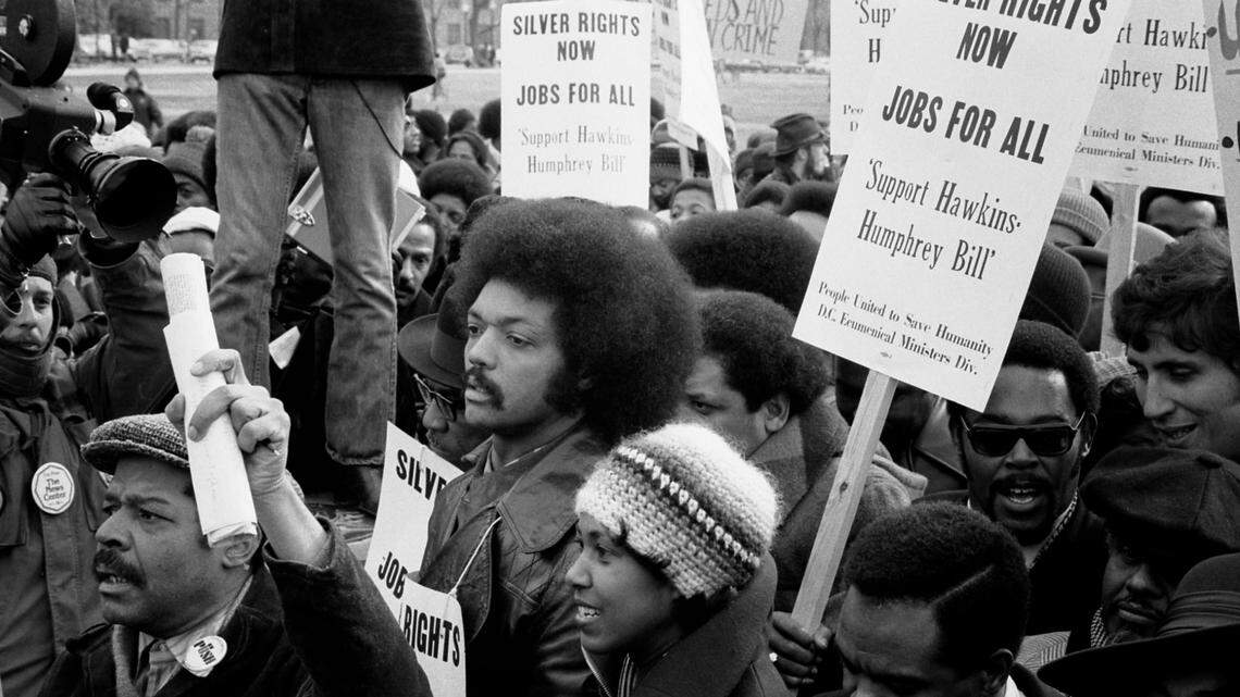 Civil rights leader the Rev. Jesse Jackson dies at 84