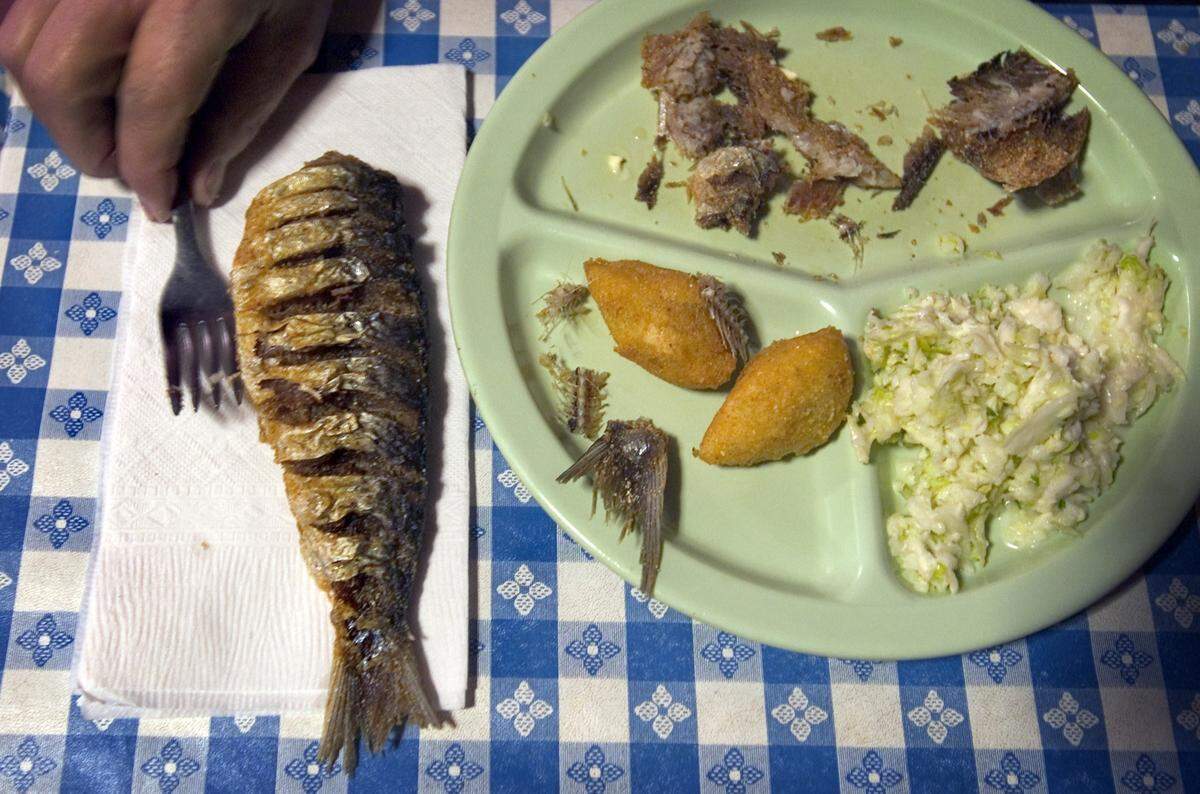 A lunch of fried herring at the Cypress Grill in the Martin County town of Jamesville was a seasonal treat for many in eastern North Carolina.  The grill was destroyed by fire overnight.