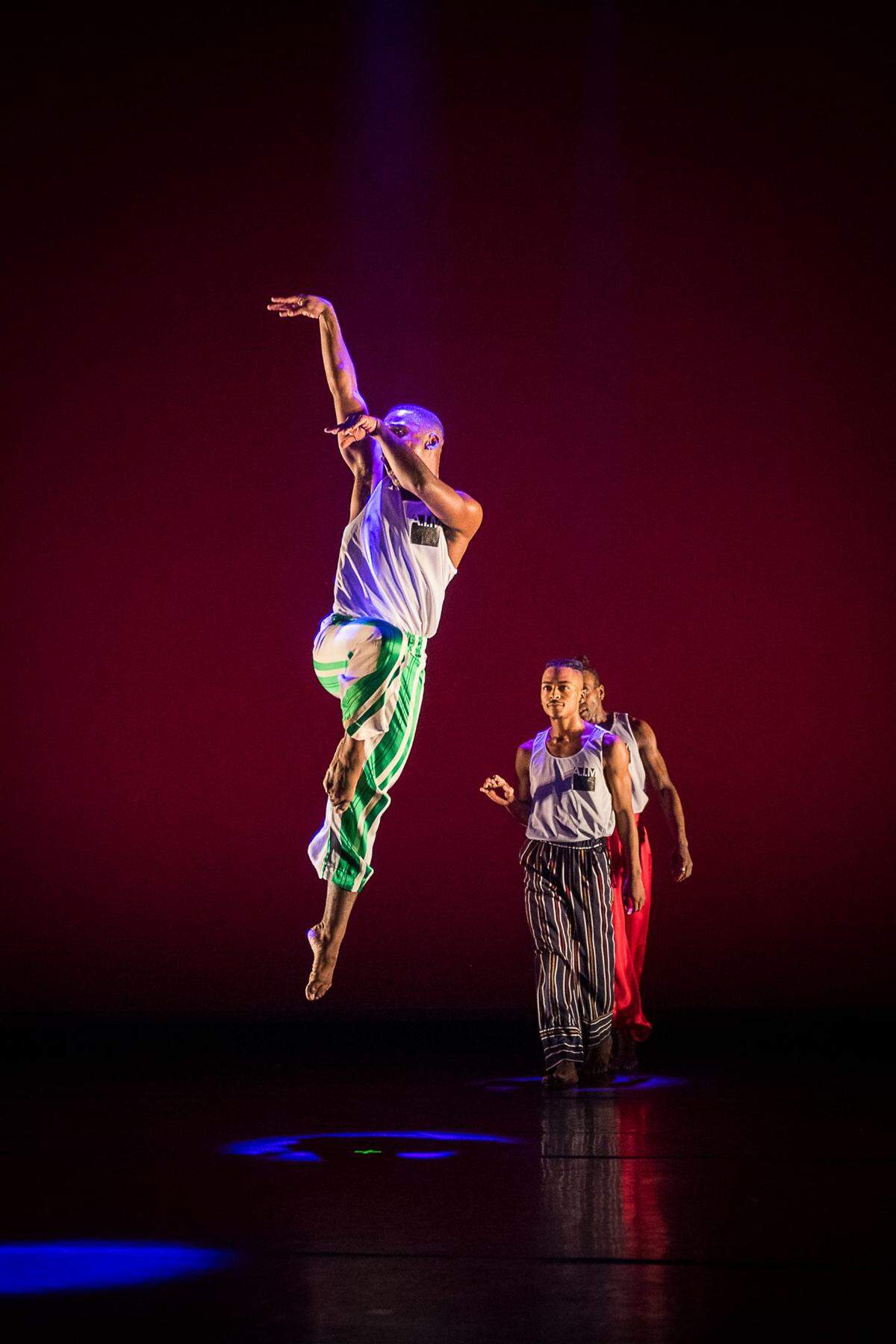 A.I.M by Kyle Abraham in Keerati Jinakunwiphat’s “Big Rings.”