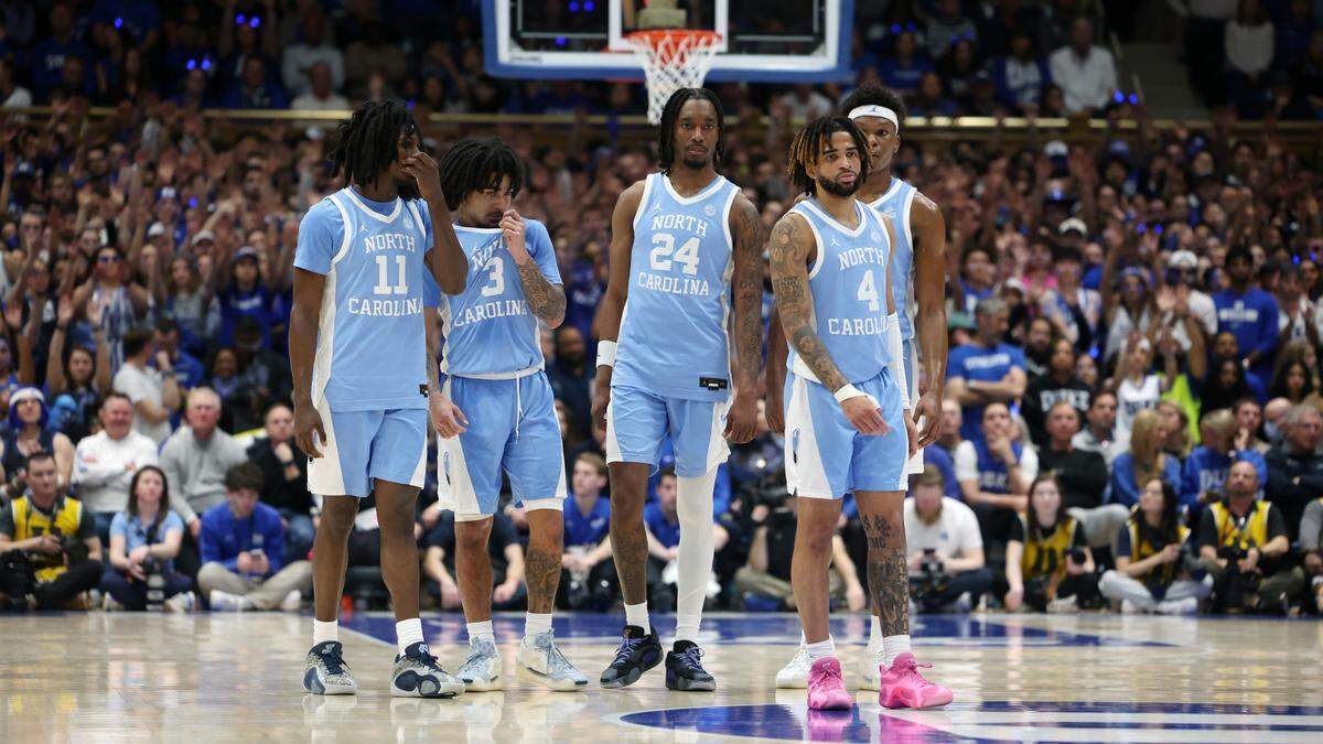 The Tar Heels struggle after falling behind Duke early in the first half, trailing 40-15 at the 4-minute mark, Feb. 1, 2025.