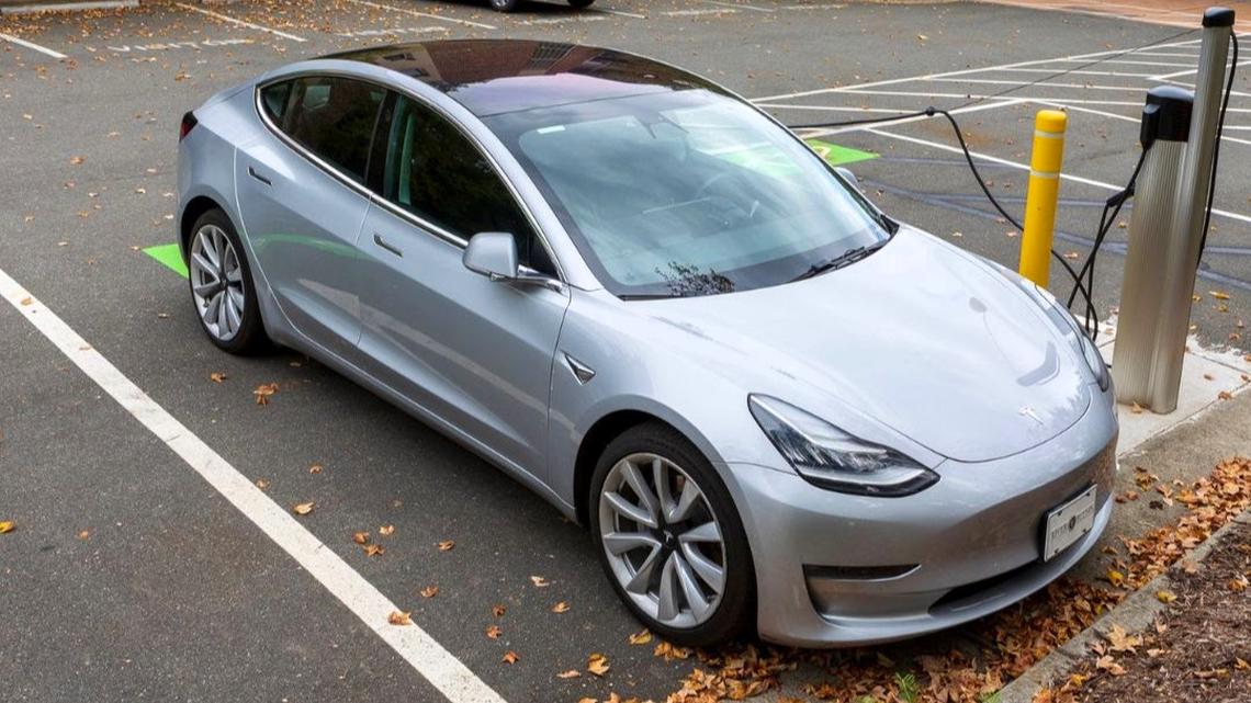 EV drivers can find free charging stations in the Triangle. This town is adding a fee.