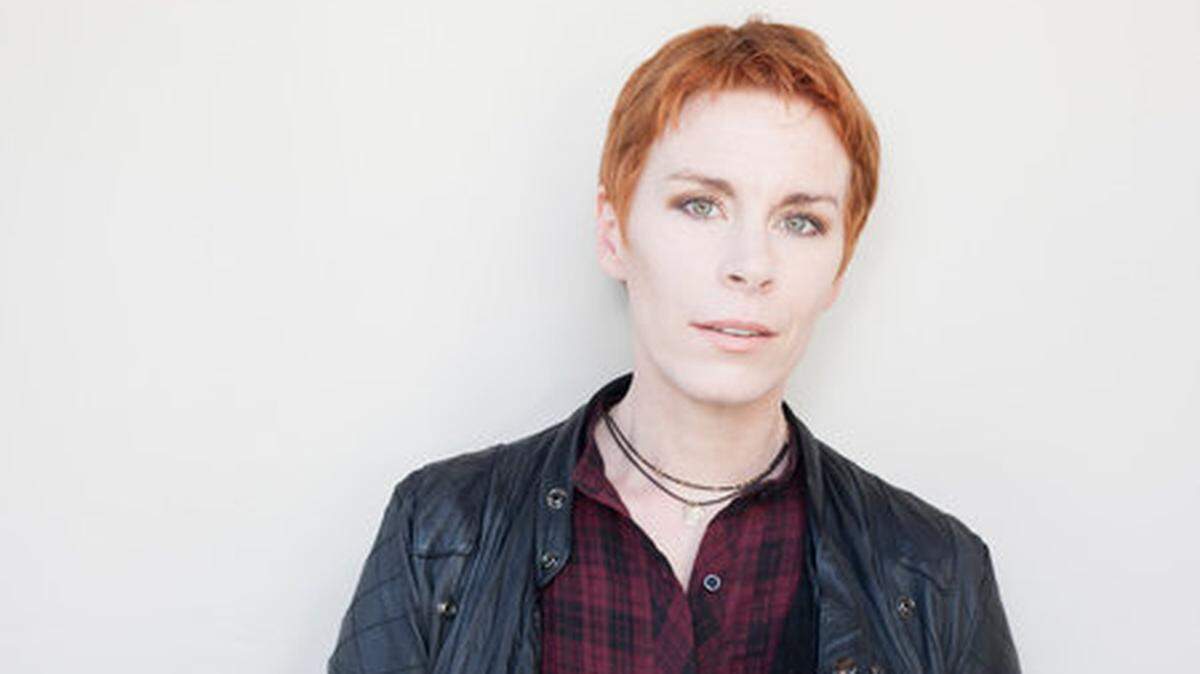 Tana French