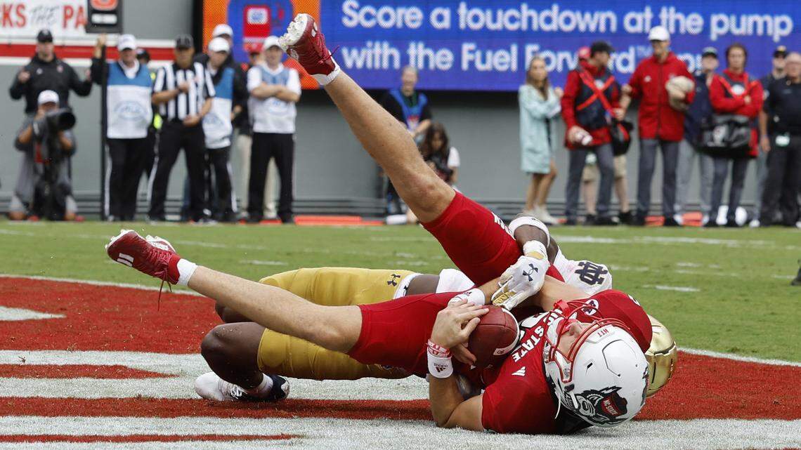 N.C. State wide receiver Bradley Rozner (80) pulls in a nine-yard touchdown reception during the first half of N.C. State’s game against Notre Dame at Carter-Finley Stadium in Raleigh, N.C., Saturday, Sept. 9, 2023.