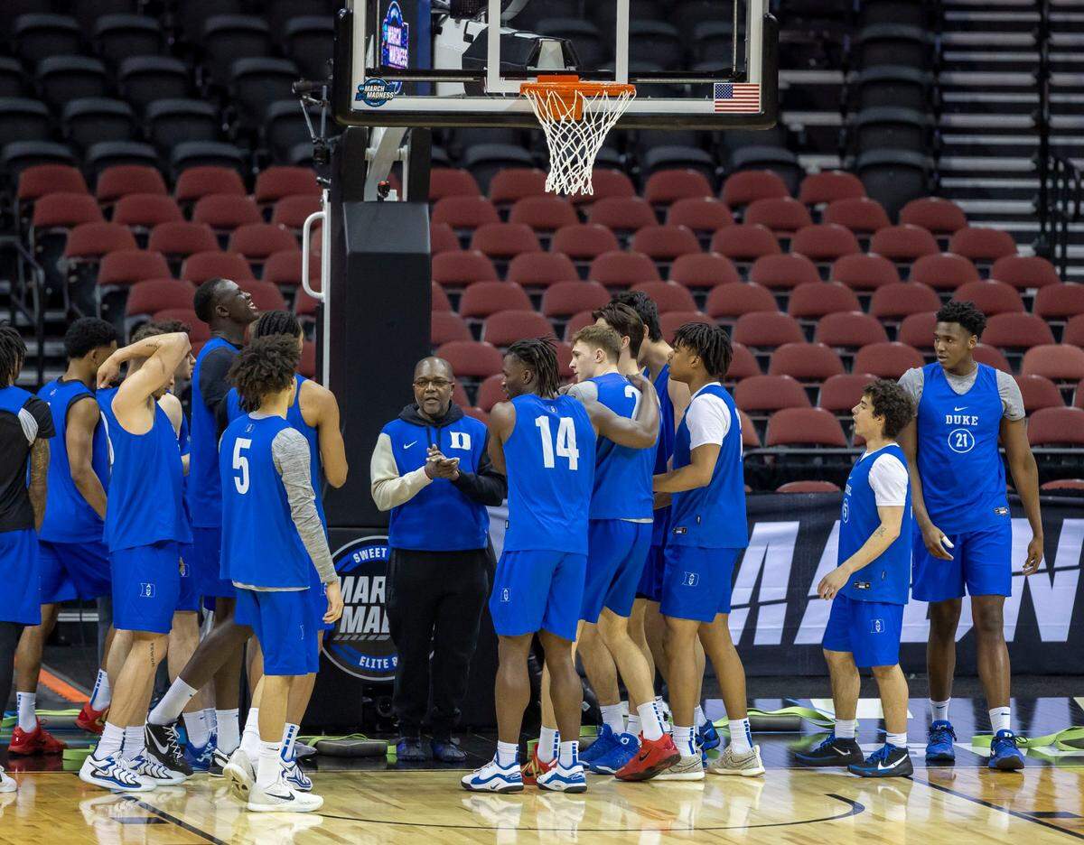 Duke sports performance coach William Stephens huddles with the team during the Blue Devils’ practice for their NCAA Sweet 16 game against Arizona on Wednesday March 26, 2025 at Prudential Center in Newark, New Jersey.