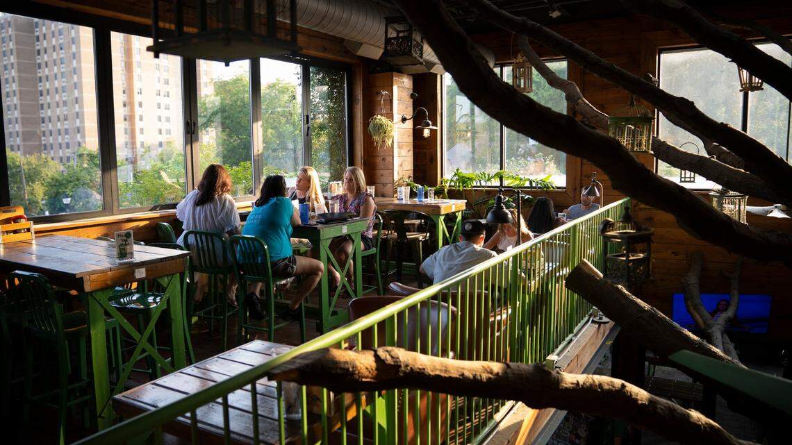 New entertainment concept Hop Shots Putt Putt is right behind Raleigh Beer Garden in downtown Raleigh.