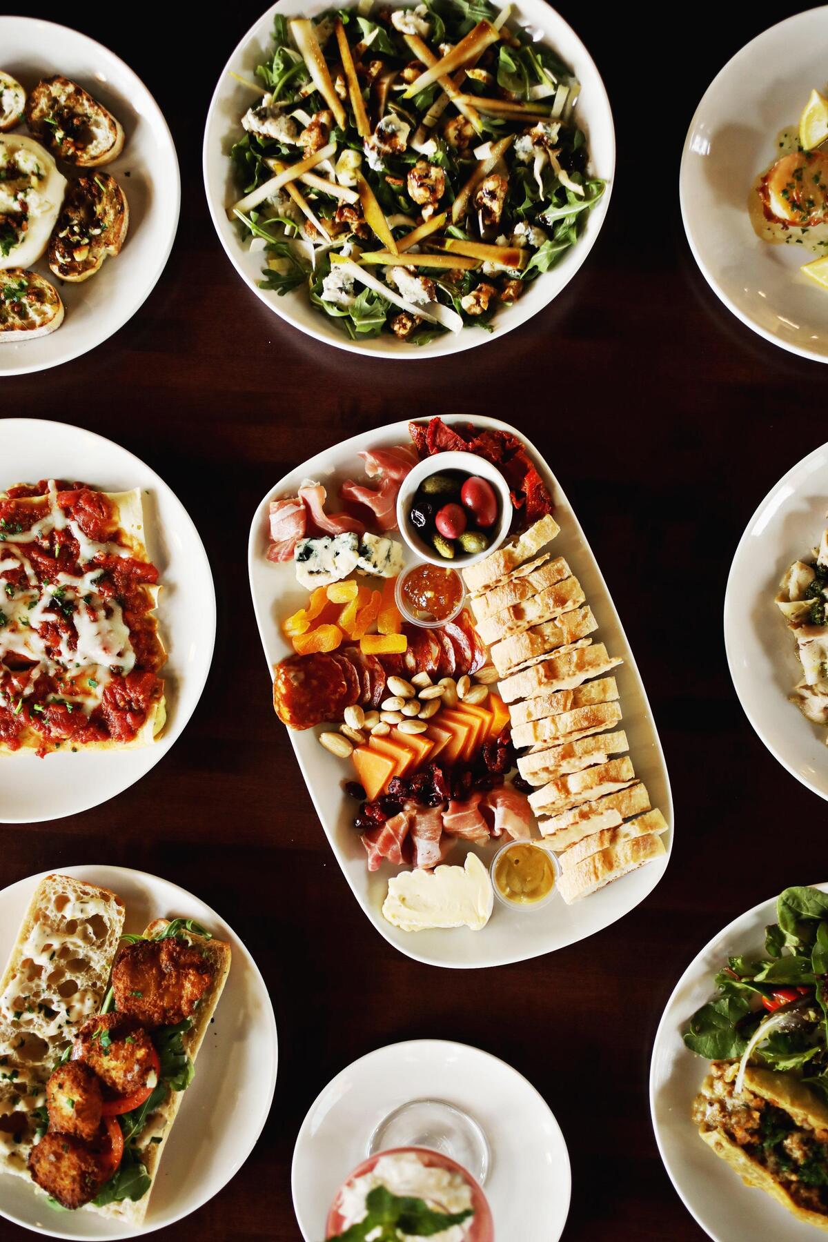 Pro’s Epicurean Market & Cafe serves up a mostly Italian menu seasoned with a generous helping of French classics.