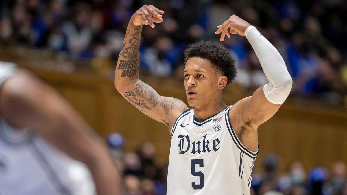 Duke’s Paolo Banchero (5) gets the crowd behind the Blue Devils as they open up a lead against Virginia Tech during the first half on Wednesday, December 22, 2021 at Cameron Indoor Stadium in Durham, N.C.