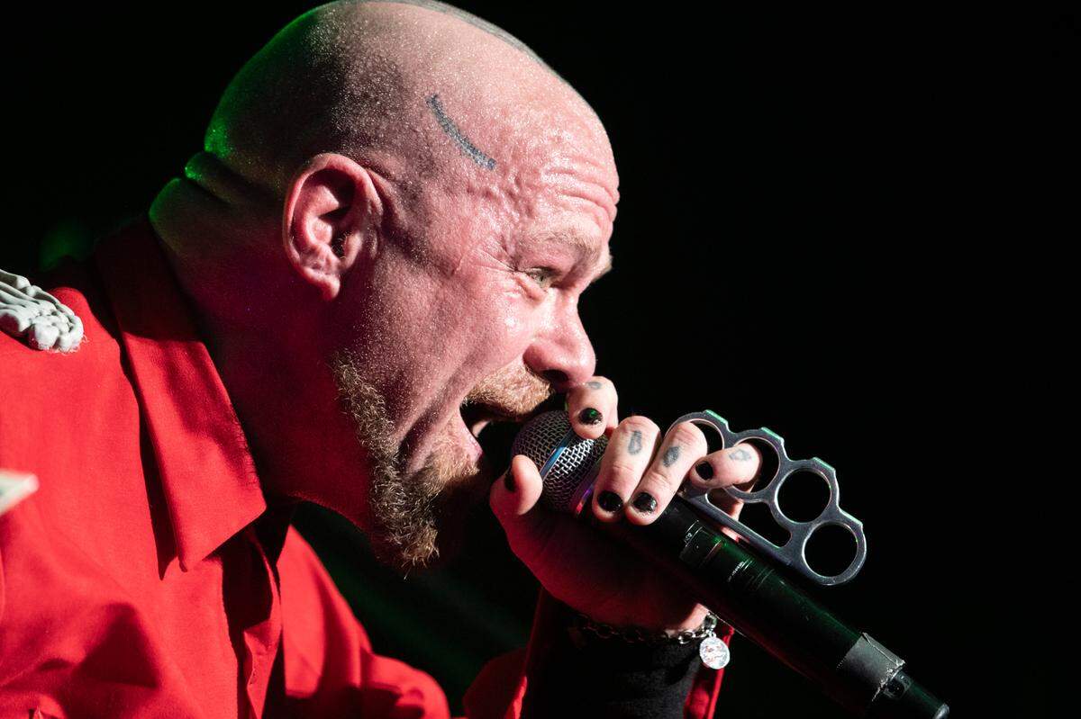 Five Finger Death Punch in concert at Raleigh, N.C.’s Coastal Credit Union Music Park at Walnut Creek, Wednesday night, Sept. 7, 2022.
