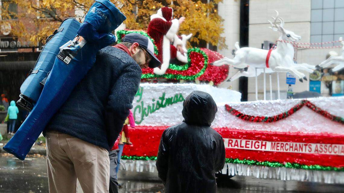 Organizers and new petition want floats back in Raleigh Christmas Parade