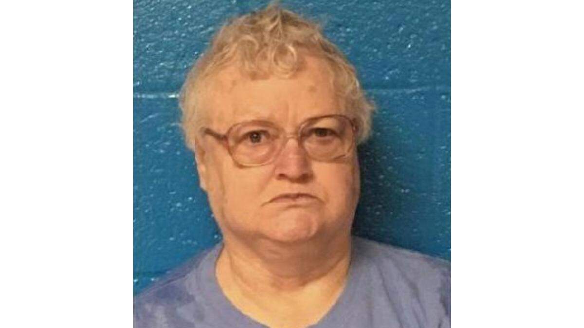 Donna Sue Hudgins