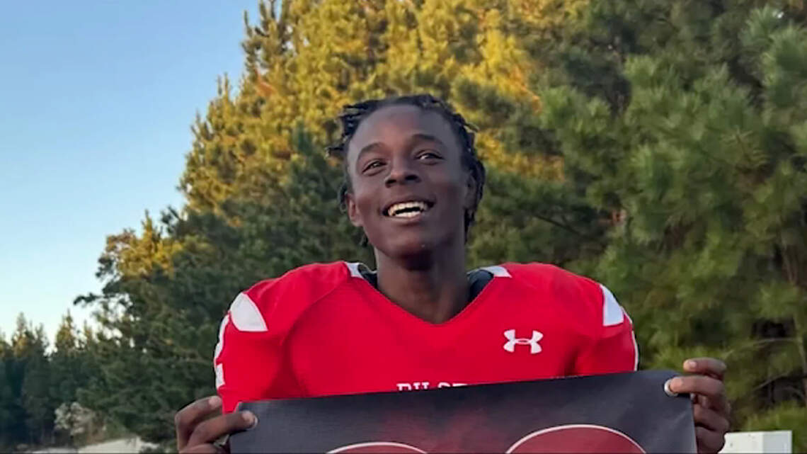 Memorial grows for Raleigh 15-year-old high school football player