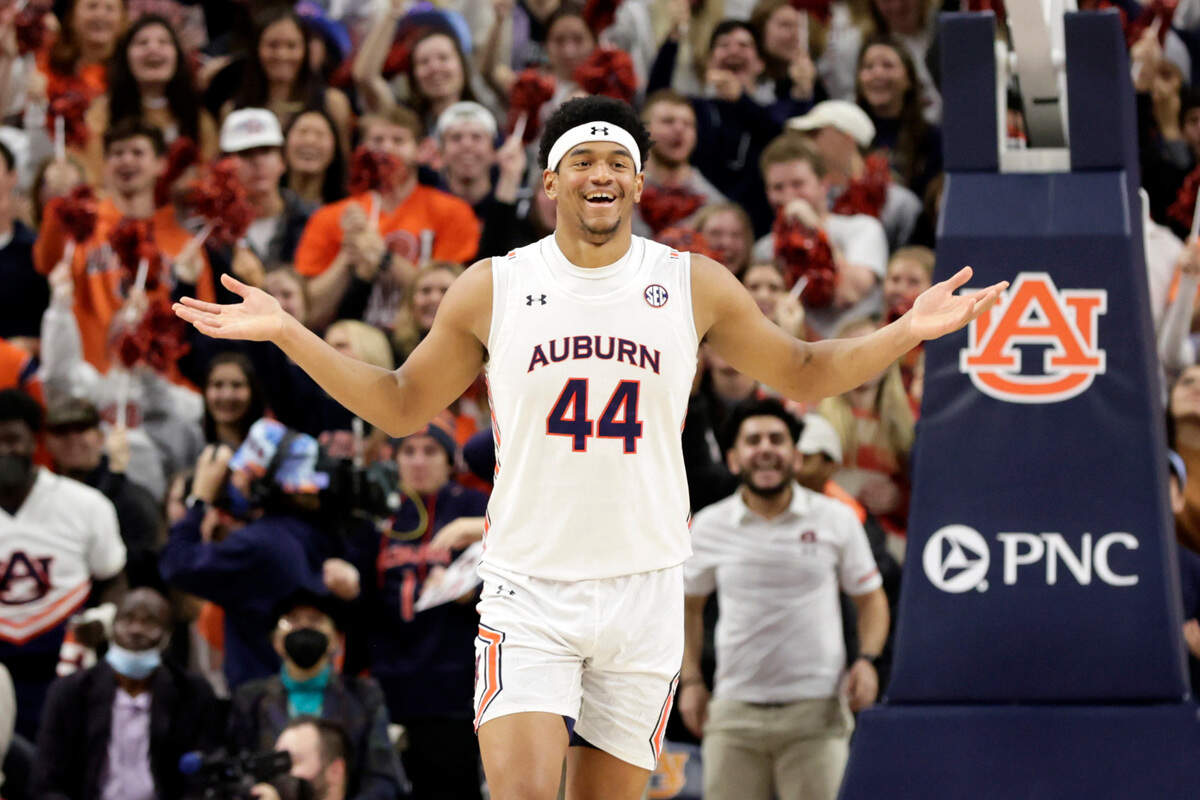 Auburn center Dylan Cardwell (44) reacts after a turnover by Oklahoma during the second half of an NCAA college basketball game Saturday, Jan. 29, 2022, in Auburn, Ala.