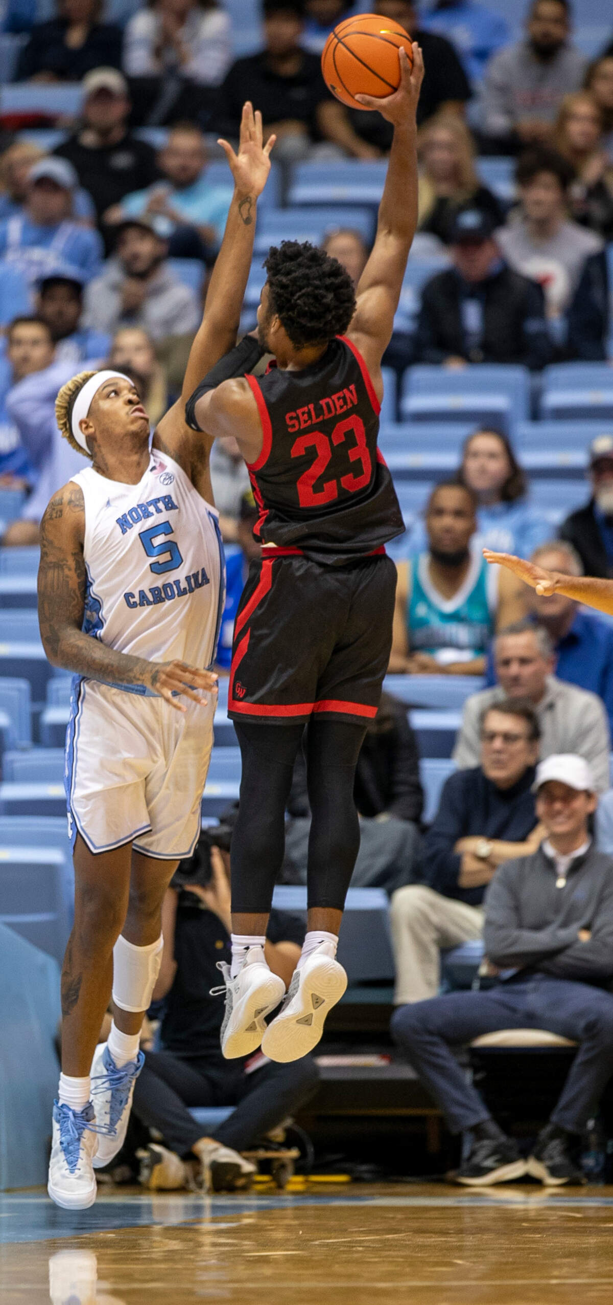 North Carolina’s Armando Bacot (5) defends Gardner-Webb’s Anthony Selden (23) during the second half on Tuesday, November 15, 2022 at the Smith Center in Chapel Hill, N.C.