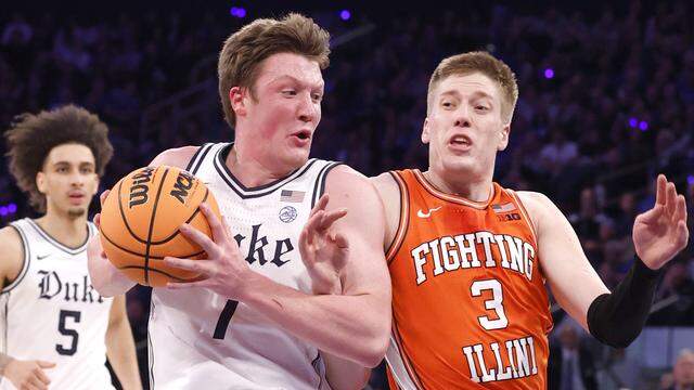 Duke’s Kon Knueppel (7) drives by the defense of Illinois’ Ben Humrichous (3) during the first half of Duke’s game against Illinois in the SentinelOne Classic at Madison Square Garden in New York City Saturday, Feb. 22, 2025.