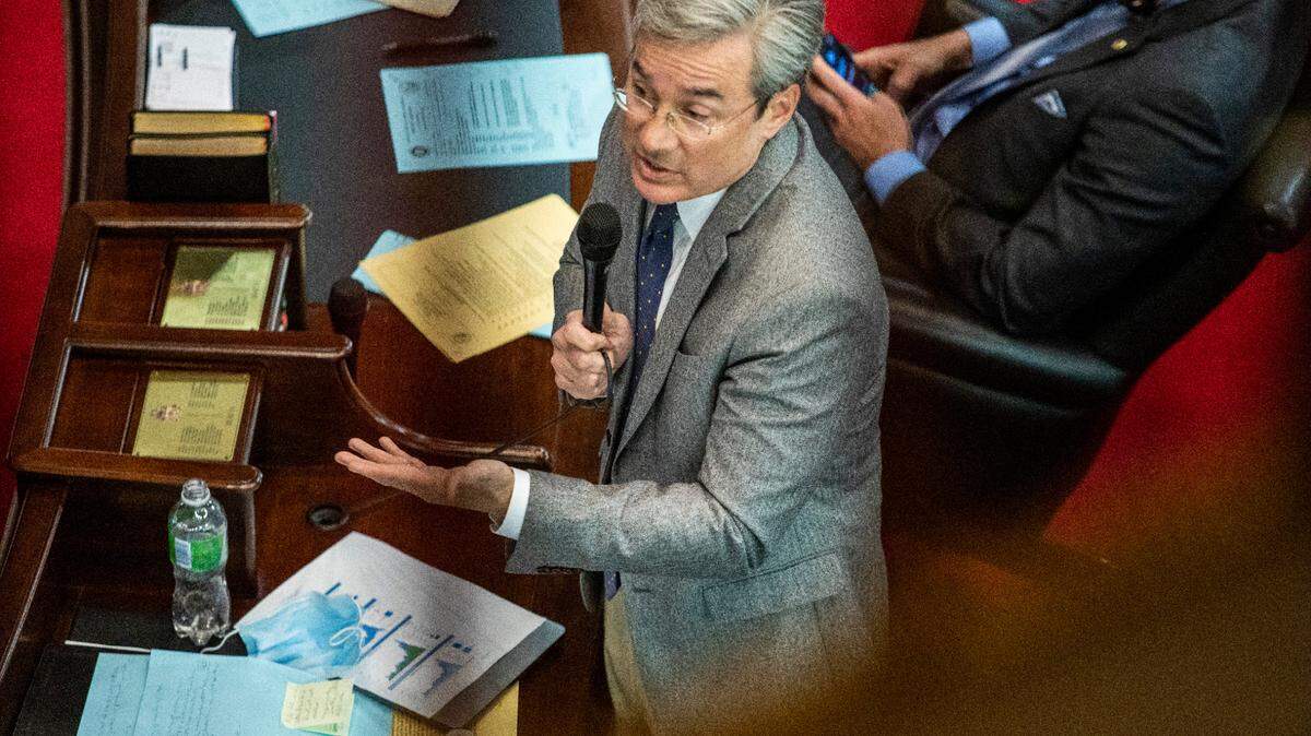 New Hanover Republican Sen. Michael Lee speaks on the Senate floor Monday, March 1, 2021 at North Carolina General Assembly before a failed veto override vote on SB 37, the schools reopening bill Gov. Cooper vetoed. Some North Carolina schools have been remote-only for nearly a year.