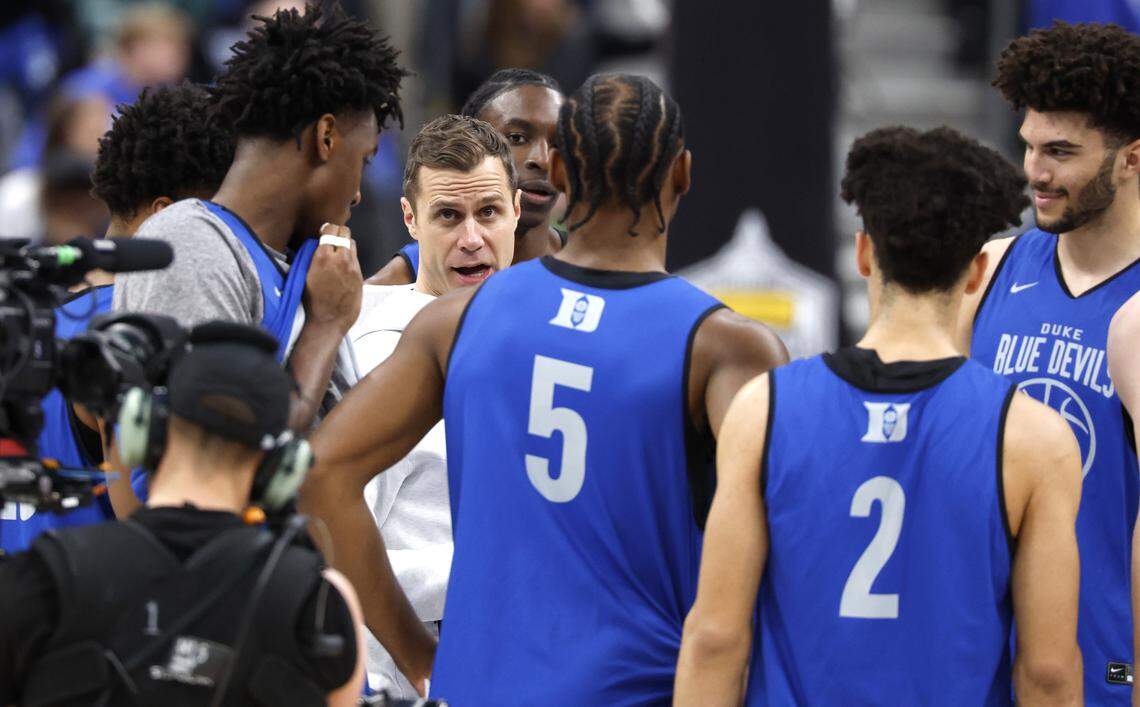 Duke head coach Jon Scheyer talks to his team during Duke basketball’s open practice during ESPN’s College GameDay at Capital One Arena in Washington, D.C., Saturday, Feb. 21, 2026.