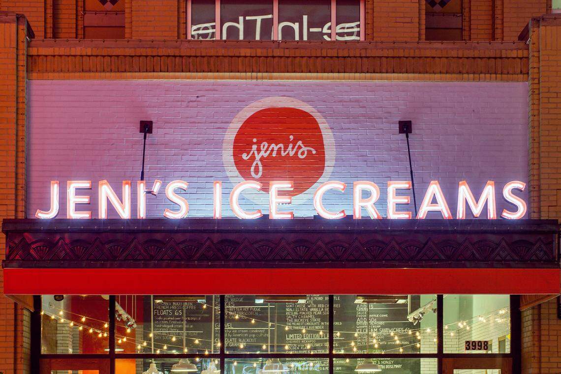 Jeni’s Splendid Ice Cream has a fanatical following for its unique flavors nationwide. The brand will open a location at University Place in Chapel Hill by 2025, Ram Realty Advisors officials said.