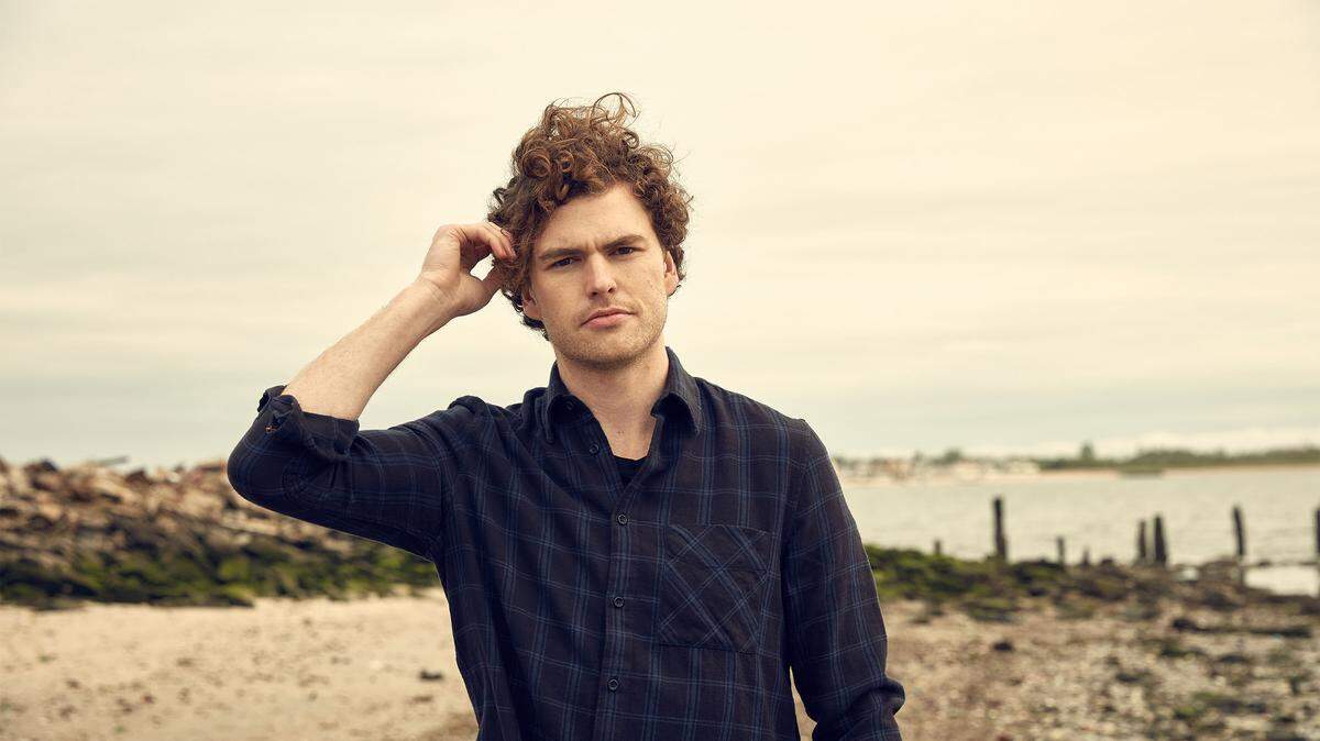 Australian singer-songwriter Vance Joy, known for his 2013 hit "Riptide," is bringing his Union of Two tour to Booth Amphitheatre in Cary, NC, May 12.
