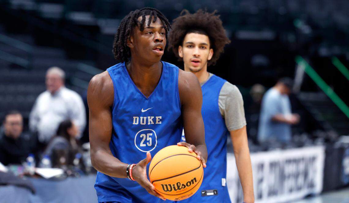 Duke’s Mark Mitchell (25) prepares to shoot during Duke’s practice at the American Airlines Center in Dallas, Texas, Thursday, March 28, 2024. The Blue Devils will face Houston in the Sweet 16 of the NCAA Tournament Friday.