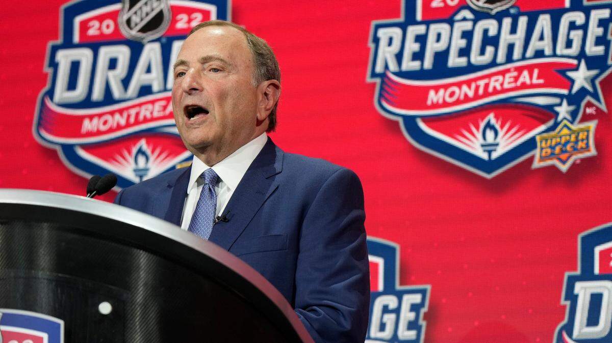 NHL commissioner Gary Bettman speaks at the start of the NHL hockey draft in Montreal, Thursday, July 7, 2022. (Ryan Remiorz/The Canadian Press via AP)