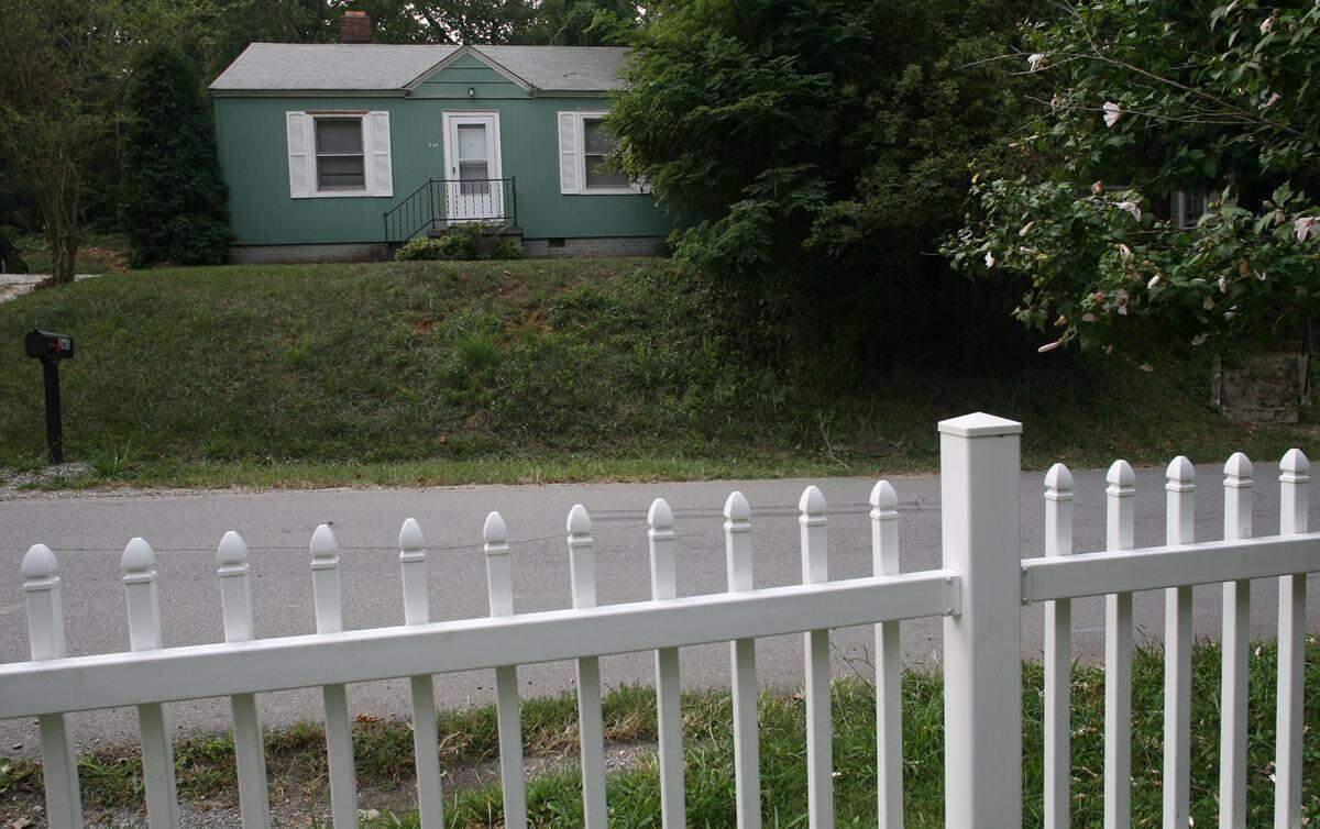 The Asheville, NC house where Roy Williams grew up.