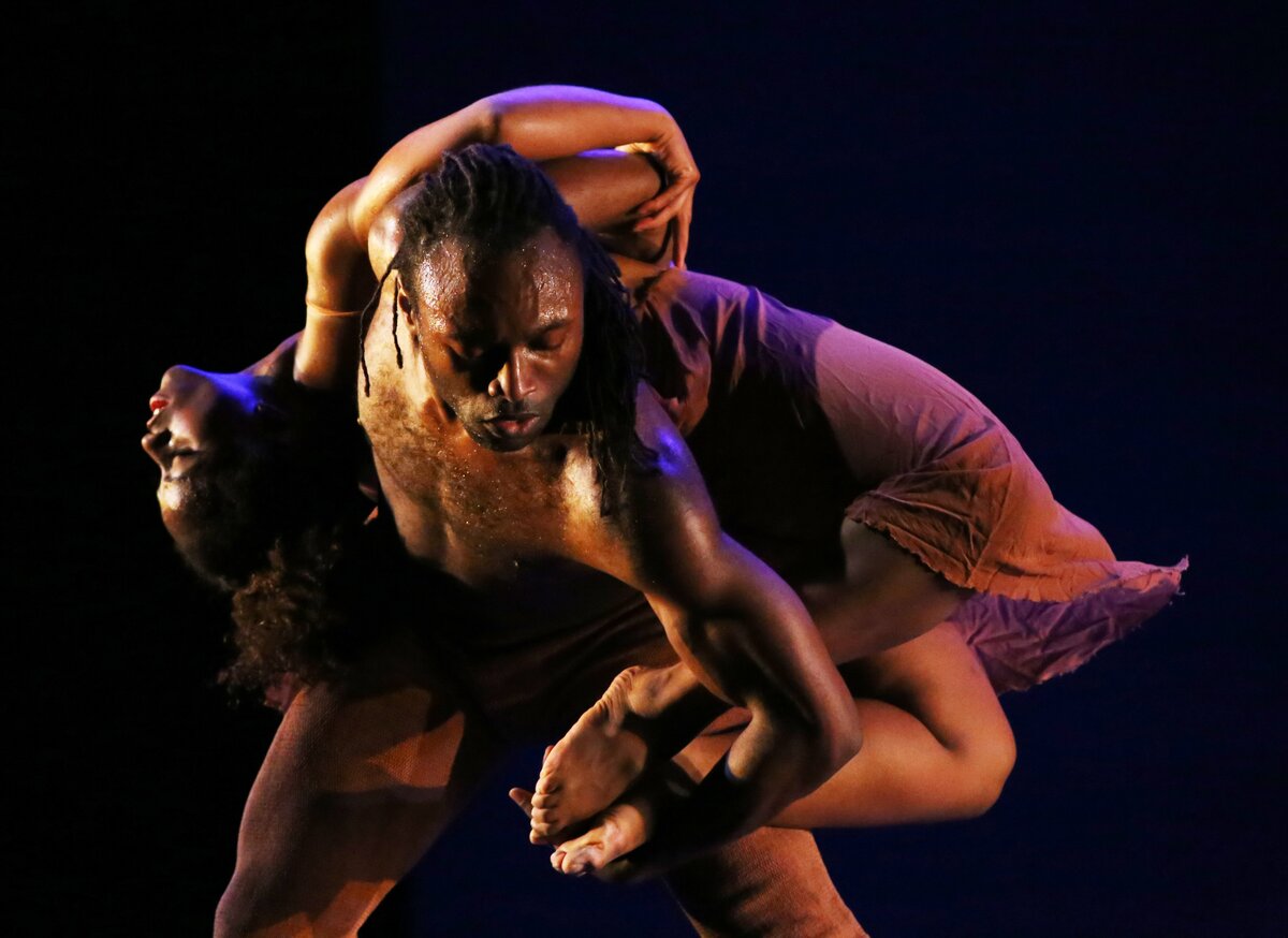 Dayton Contemporary Dance Company gave an once-in-a-lifetime performance, performing better than ever. The audience marveled.