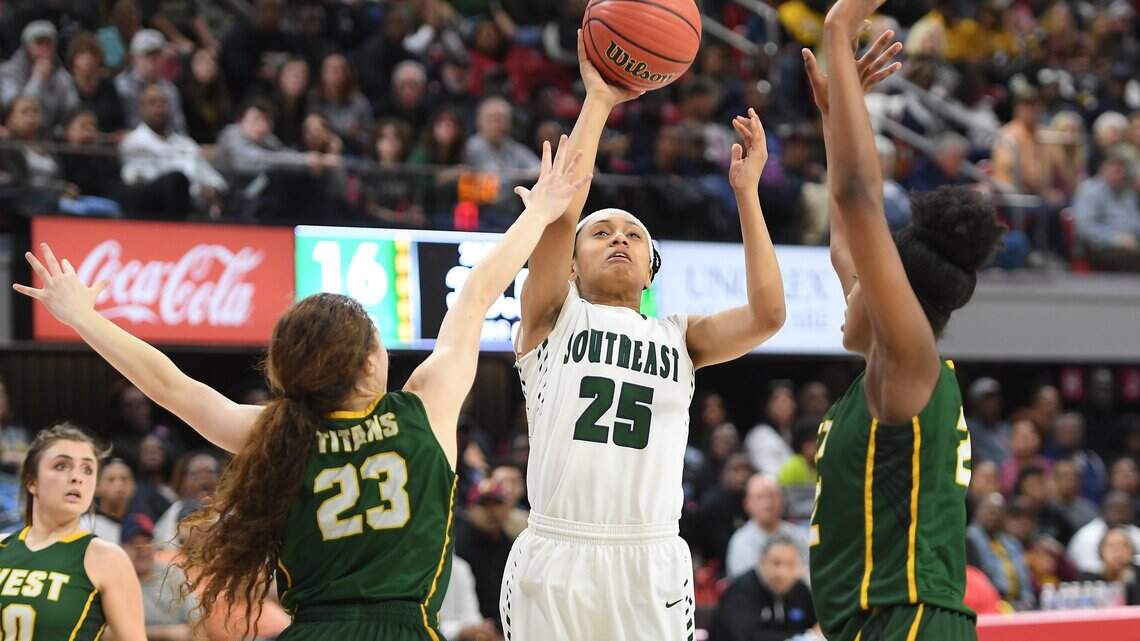Triangle HS Basketball Update: this week’s schedule, follow tonight’s games live