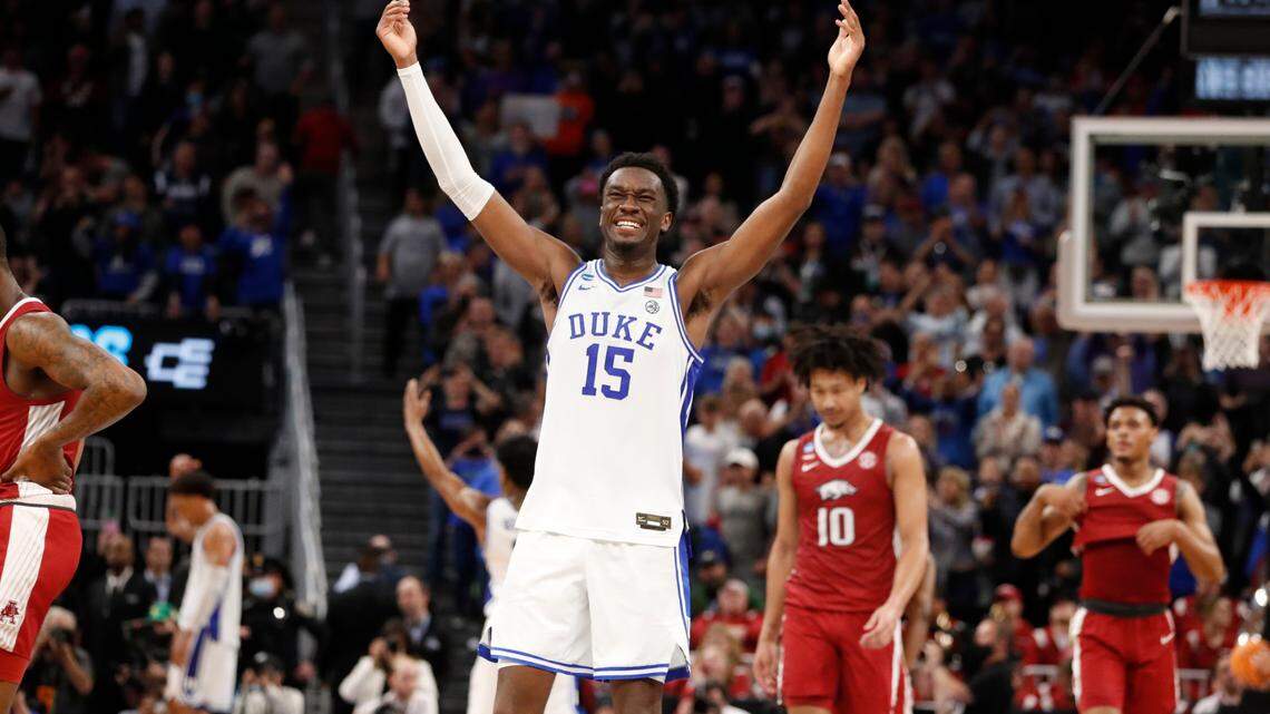 Duke’s Mark Williams (15) celebrates as time runs out in Duke’s 78-69 victory over Arkansas in the NCAA Tournament West Regional finals at the Chase Center in San Francisco, Calif., Saturday, March 26, 2022.
