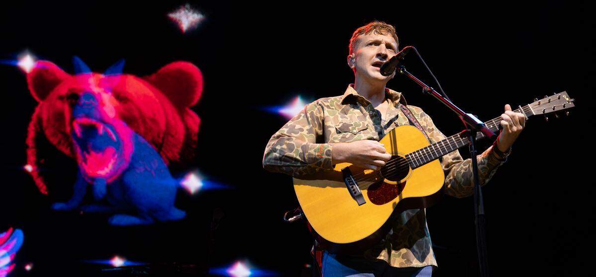Tyler Childers plays Raleigh, N.C.’s Coastal Credit Union Music Park at Walnut Creek, Wednesday night, April 23, 2025.