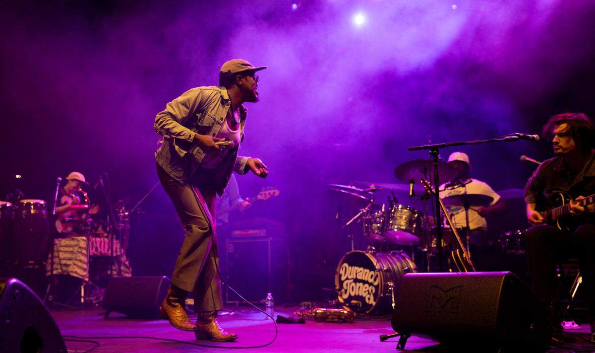 Durand Jones dances across the stage as he performs Saturday night, Oct. 7, 2023 supporting Band Together’s Mighty Giveback.