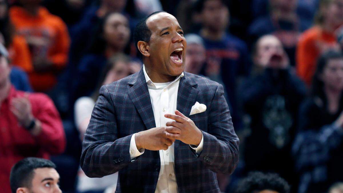 N.C. State head coach Kevin Keatts yells to his team during the second half of N.C. State’s 53-51 victory over Virginia at John Paul Jones Arena in Charlottesville, VA, Monday, Jan. 20, 2020.