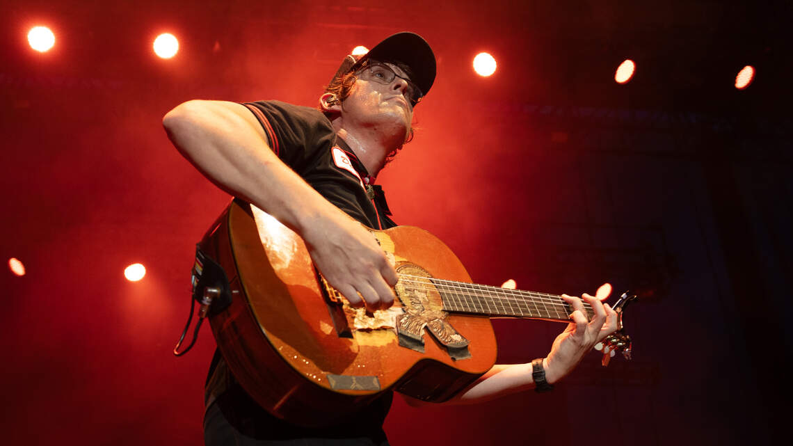 Stephen Wilson Jr. brings his raw country sound to Raleigh