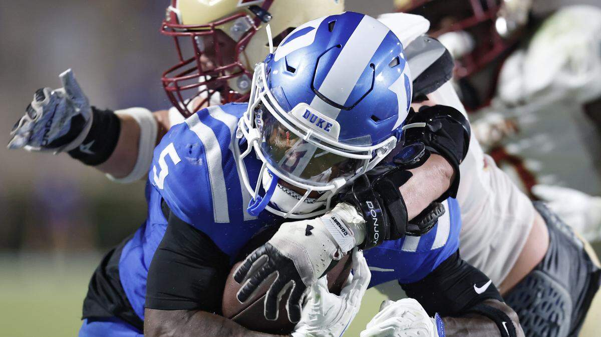Duke’s Peyton Jones runs the ball during the second half of the Blue Devils’ 45-17 win over Elon on Thursday, Aug. 28, 2025, at Wallace Wade Stadium in Durham, N.C.