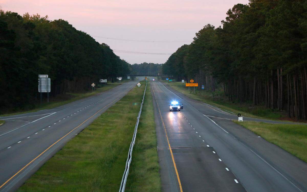 Interstate 95, looking north from N.C. 82 at from Exit 65 near Godwin, seen Tuesday Sept. 18, 2018. Southbound Interstate 95 is closed from I-40 in Johnston County south to Exit 65 at N.C. 82 near Godwin, while northbound is closed from Exit 65 to Exit 73 at Dunn.