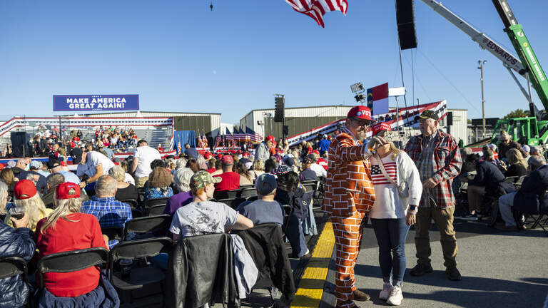 Live updates: Trump will speak in NC as battleground district shifts toward Democrats