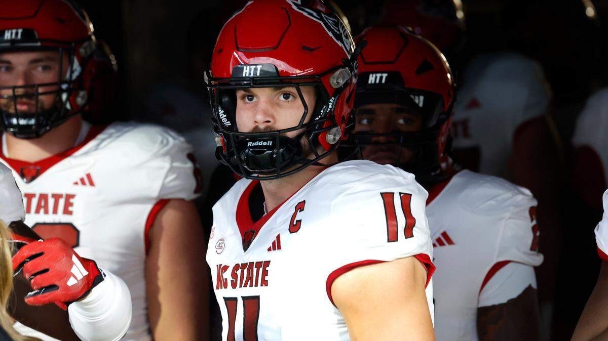 N.C. State linebacker Payton Wilson (11) gets ready to head out of the tunnel to warmup before the Wolfpack’s game against Virginia at Scott Stadium in Charlottesville, Va., Friday, Sept. 22, 2023.