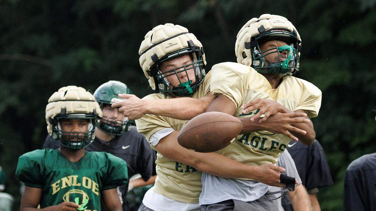 Raleigh high school football team embraces challenges amid program’s resurgence