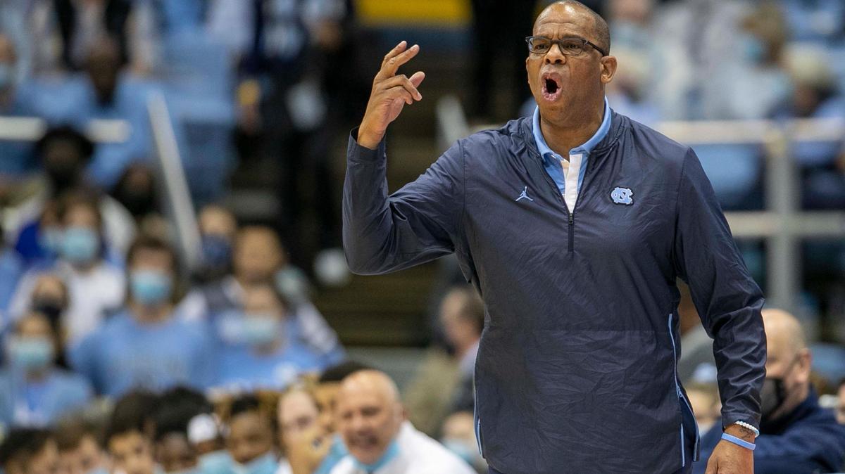 North Carolina coach Hubert Davis directs his team during the first half against Elizabeth City State on Friday, November 5, 2021 at the Smith Center in Chapel Hill, N.C.