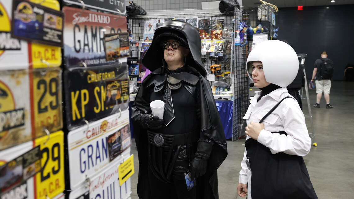 Celebrities, cosplay and characters: Scenes from GalaxyCon 2025 in Raleigh