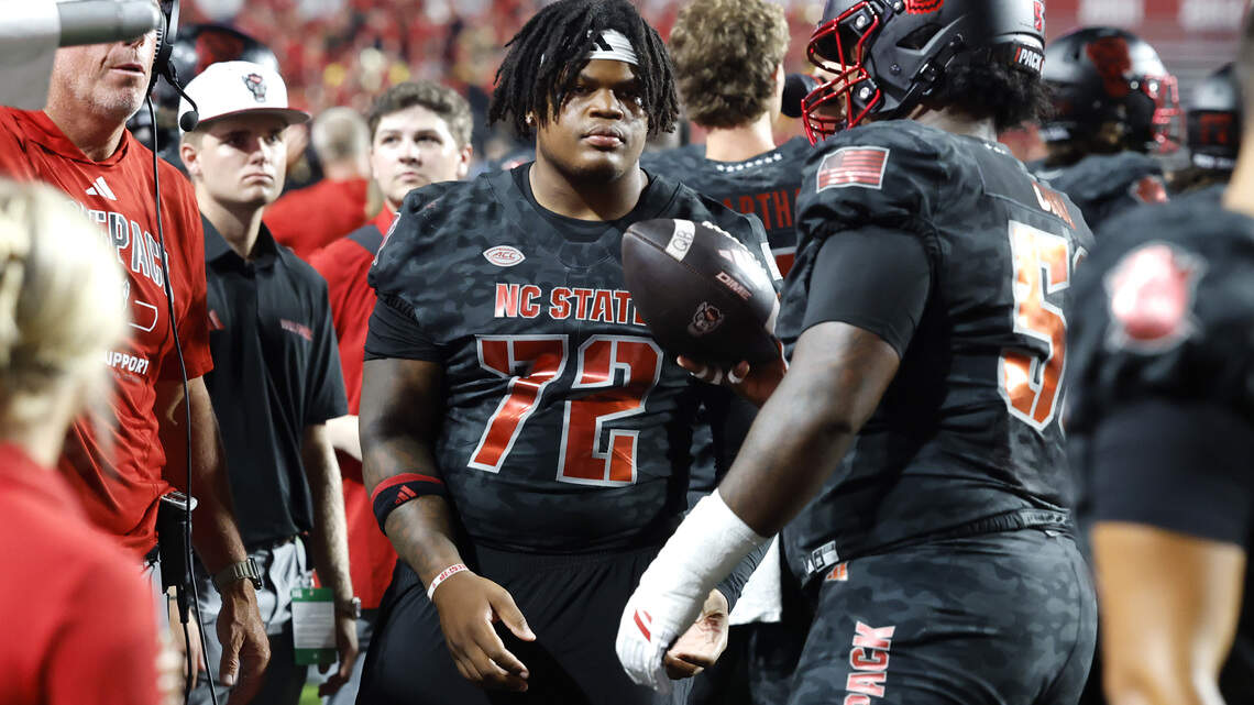 NC State starting center out for the season. How Dave Doeren is handling the loss