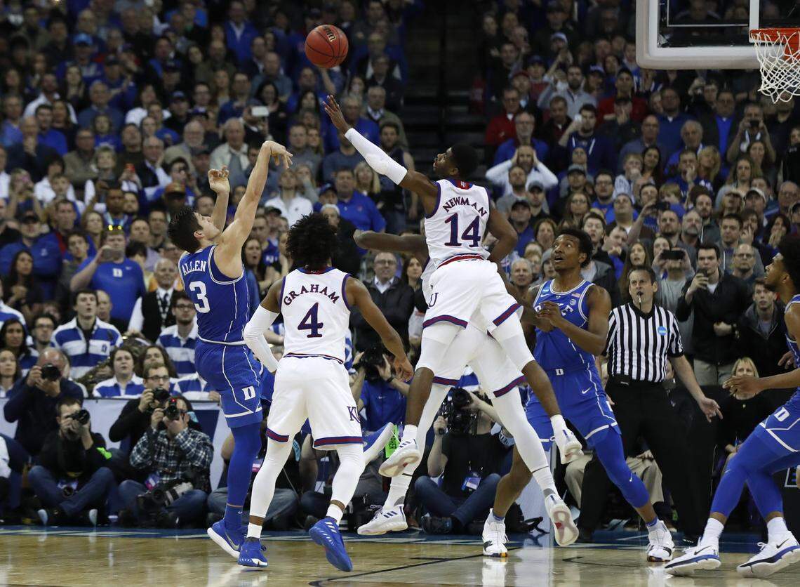 Duke’s Grayson Allen’s last second shot in regulation does not fall during Kansas’ 85-81 victory over Duke in the Midwest Regional Final at CenturyLink Center in Omaha, Neb. Sunday, March 25, 2018.