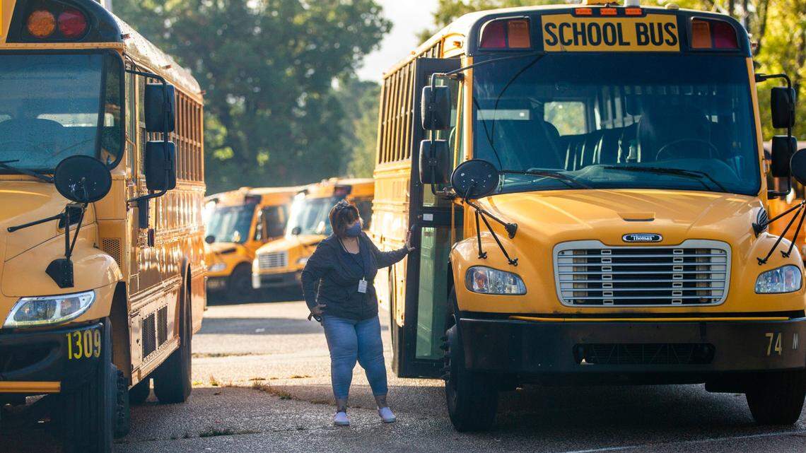 Want to become a North Carolina school bus driver? Here’s what you need to know.