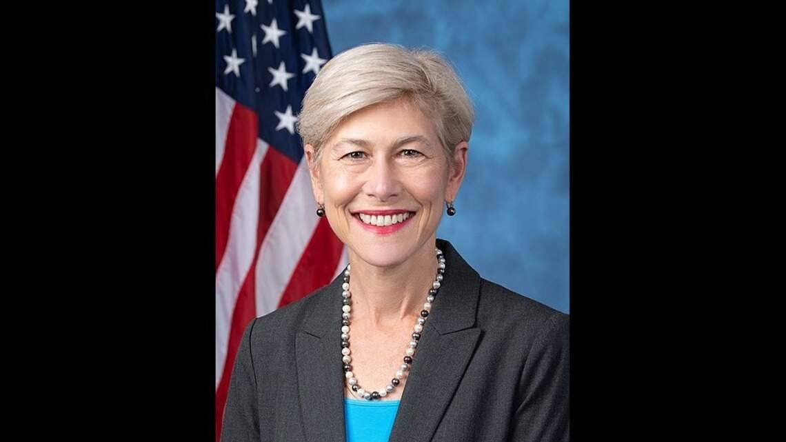 NC’s Ross, Bishop at odds on pledge of allegiance at meetings | Raleigh ...