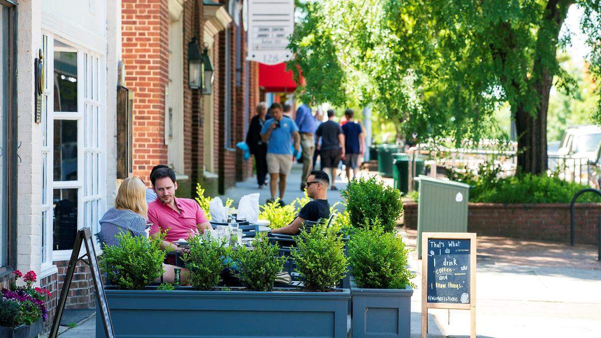 Outdoor dining was a lifeline for many downtown Chapel Hill restaurants that first were hit by the COVID-19 shutdown and then dramatically reduced capacity limits in their dining rooms. The arrangement with state transportation officials ends in May 2022.