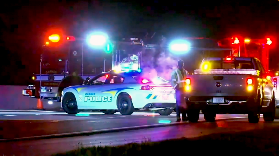 Worker hit and killed in Interstate 40 work zone south of Raleigh early Friday