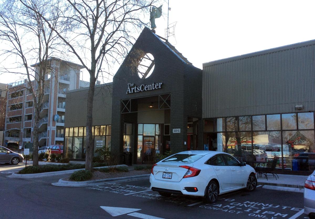 Community radio station WCOM 103.5 FM broadcasts from the former ArtsCenter at 300 E. Main St. in Carrboro. In 2025, the station will move around the corner to the new Drakeford Library Complex at 203 S. Greensboro St.