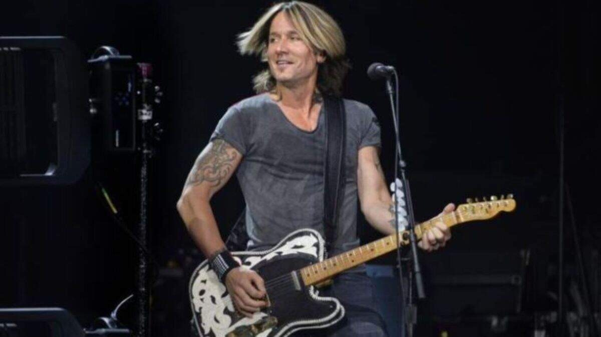 Keith Urban performs at Raleigh’s Coastal Credit Union Music Park at Walnut Creek, July 27, 2018.