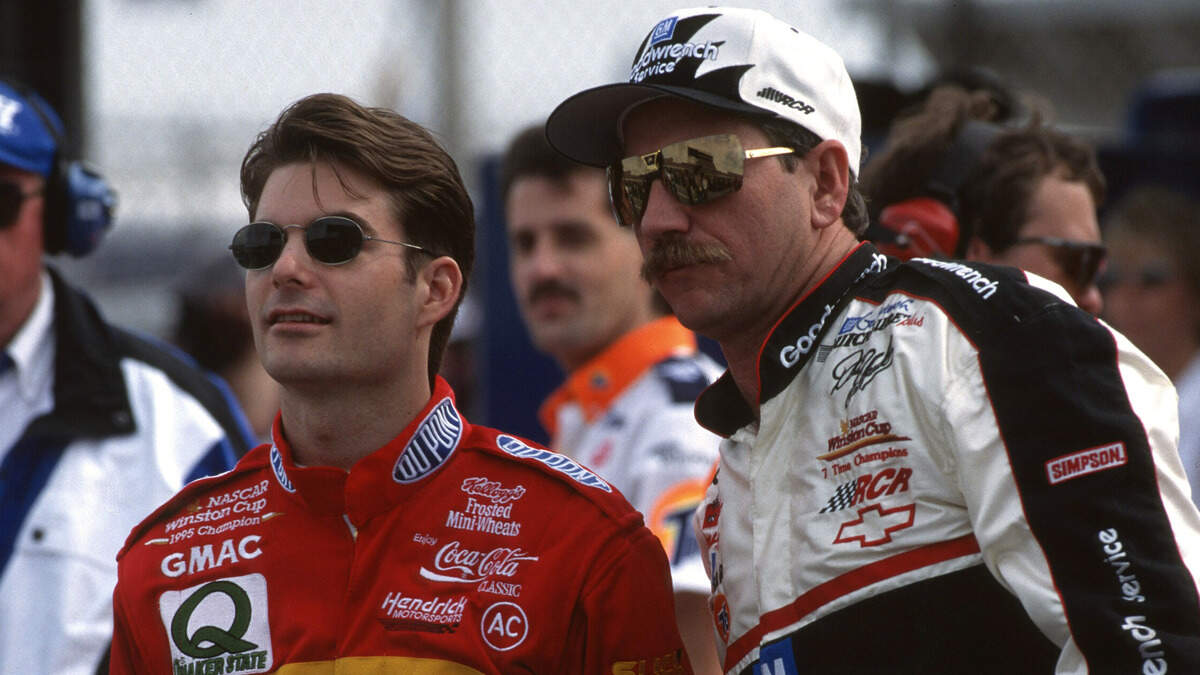 16 February 1996, Daytona Beach, Florida USA Jeff Gordon and Dale Earnhardt © 1996, Nigel Kinrade NKP