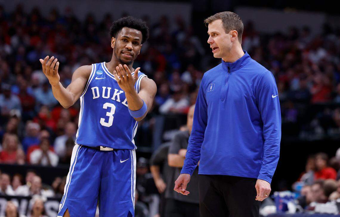 Duke’s Jeremy Roach (3) talks with head coach Jon Scheyer during the second half of Duke’s 54-51 victory over Houston in their NCAA Tournament Sweet 16 game at the American Airlines Center in Dallas, Texas, Friday, March 29, 2024.